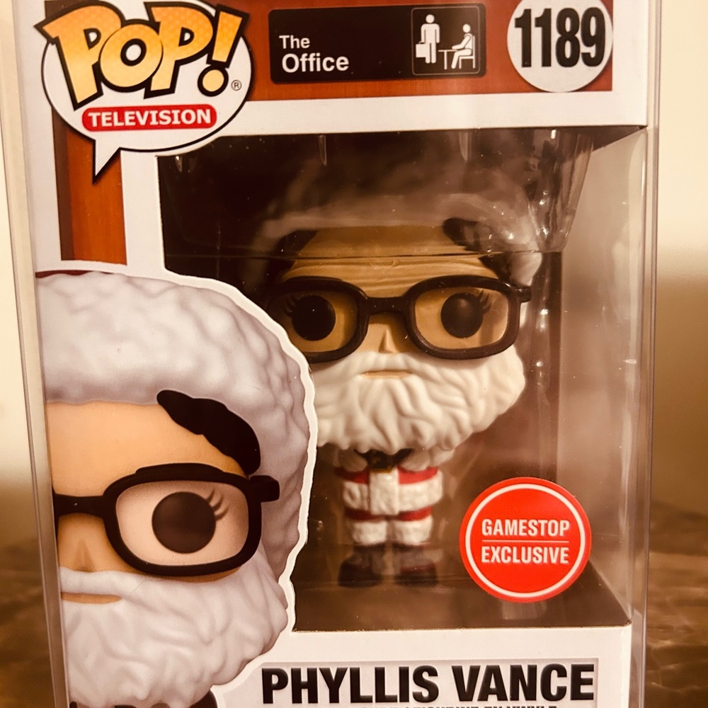 Funko Pop! The Office Phyllis Vance #1189 GameStop Exclusive Figure Damage